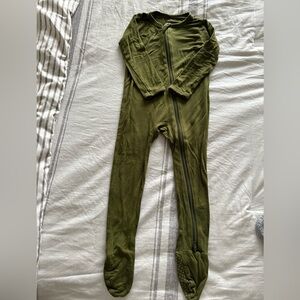 Lot of THREE (3) Kyte baby onesies